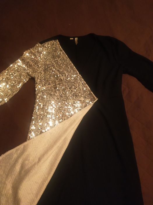 Продам нарядное платье