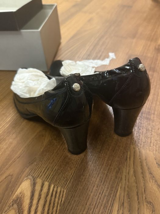 Туфли Stuart Weitzman