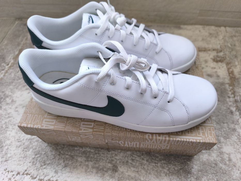 Adidași Nike/Yonex/Asics  Piele Noi
