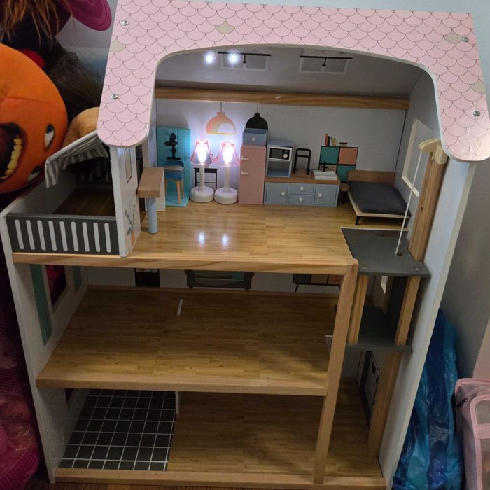 Къща за Кукли Нова