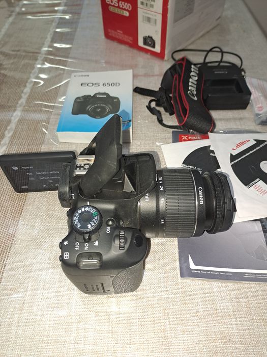 Фотоаппарат Canon 650d. Новый.