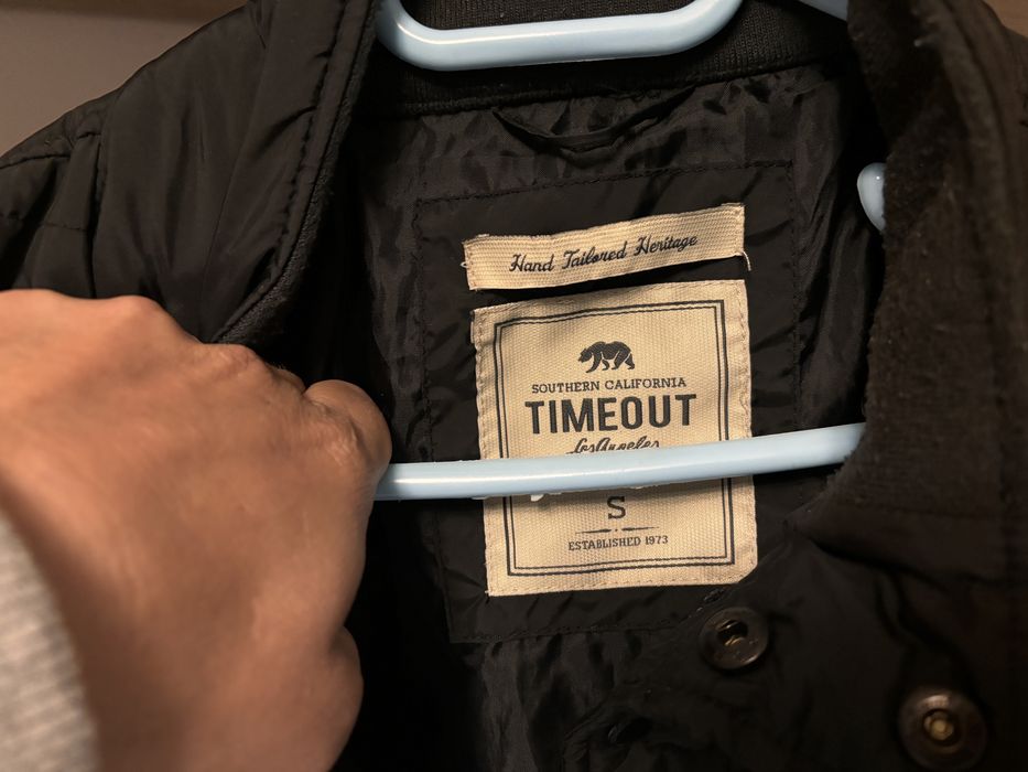 Geaca in conditii foarte bune/ M