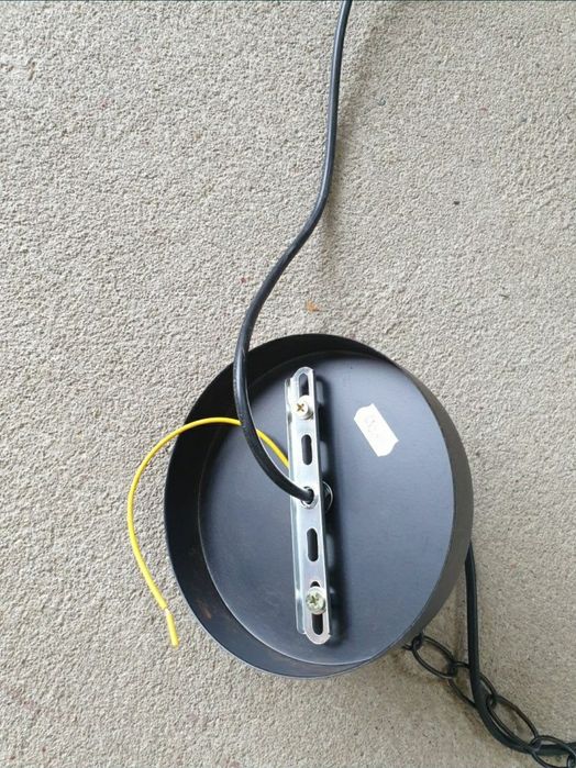 Candelabru /pendul metalic
