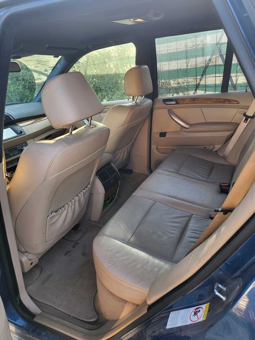 BMW  X5  De Vinzare