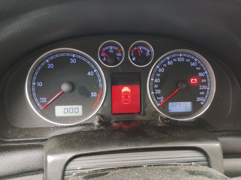 Пасат Б5.5 1.9TDI 131 на части