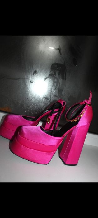 туфли братц на высоком каблуке