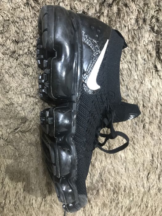 Брендовые кроссовки