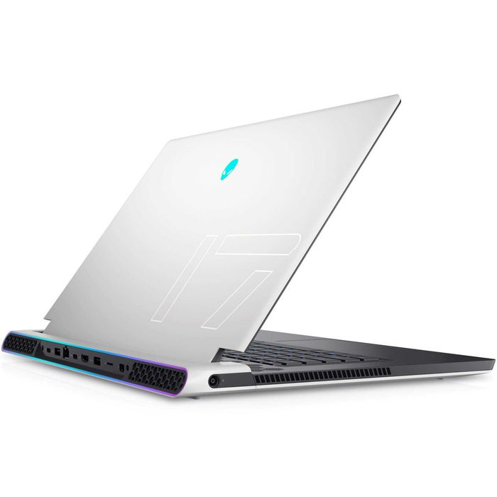 Laptop pentru gaming sau editare video Alienware X17 R1 32GB DDR4 3200MHz Nvidia RTX 3070 8GB I7-11800H 2.30 GHz 165Hz