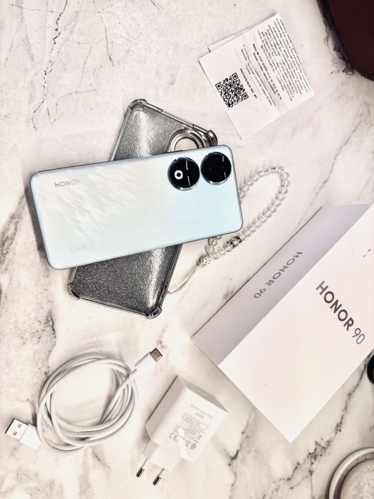 Honor 90 На гарантии магазина