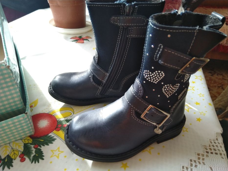 Нови детски ботуши Stups, размер 23