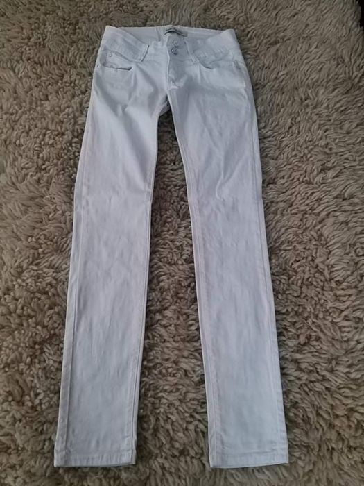 Дамски бял панталон