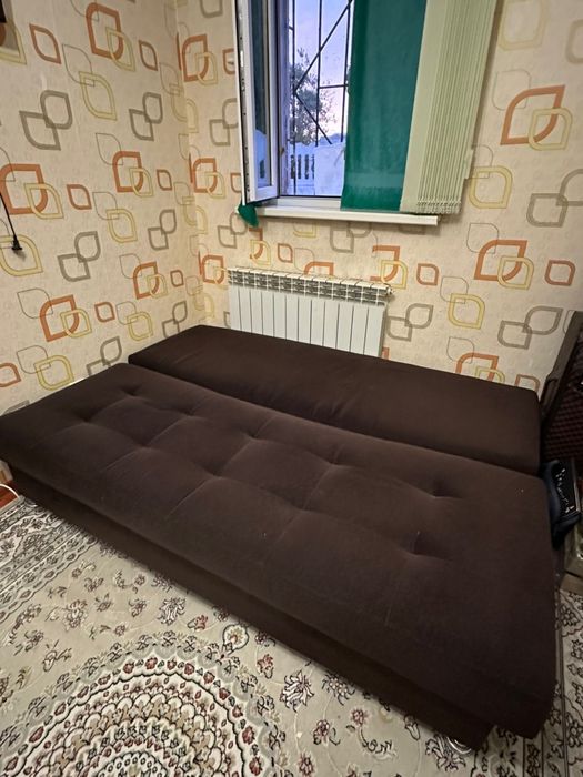 Диван, в отличном состоянии