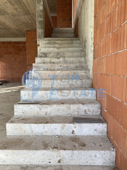 Продава се Заведение в Горна Оряховица - 277 кв.м за 1860 €/кв.м - Снимка #5