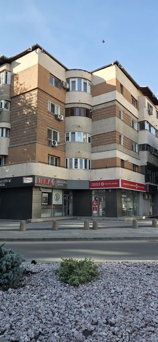 Vand apartament 2 camere ultracentral,  decomandat!