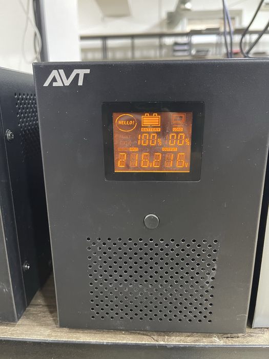 UPS AVT 3000 AVR EA2300
