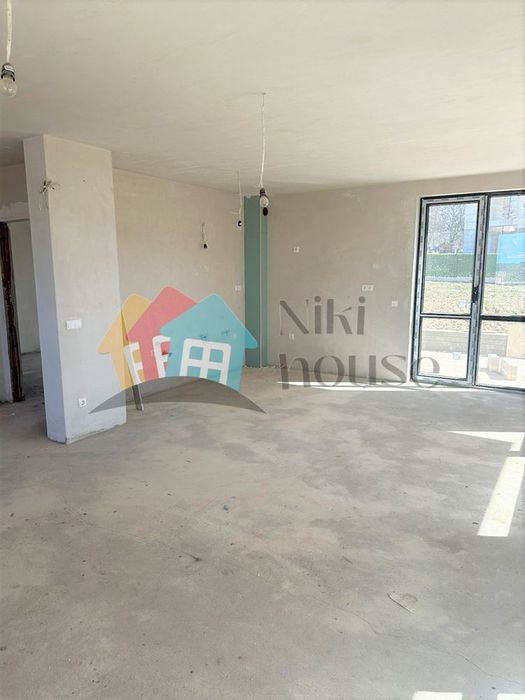 Продава се Къща в с. Приселци, Област Варна - 158 кв.м за 1257 €/кв.м - Снимка #10