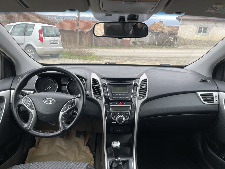 Hyundai i30 2013г. 1.6 GDI - Нов внос
