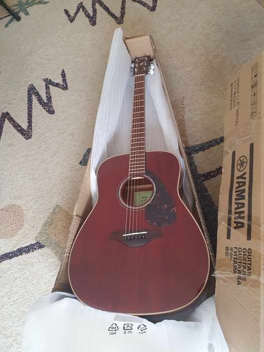 Yamaha FG 850  новая