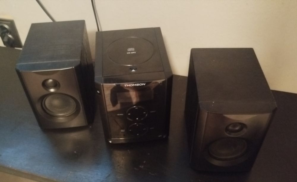 Mini sistem audio Thomson, CD MP3, USB, Radio, Aux