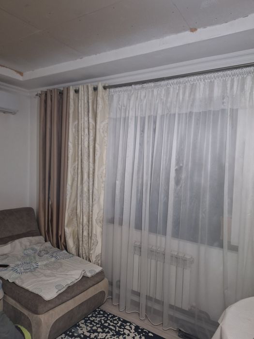 Продам шторы 8 метров