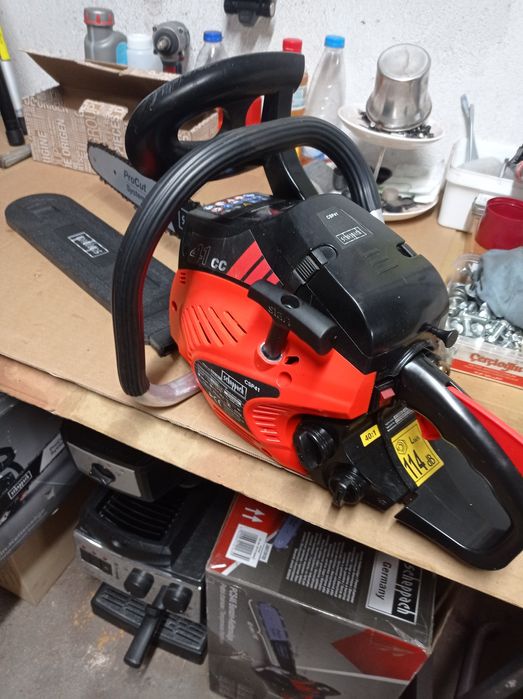 Бензинова резачка за дърва 53куб