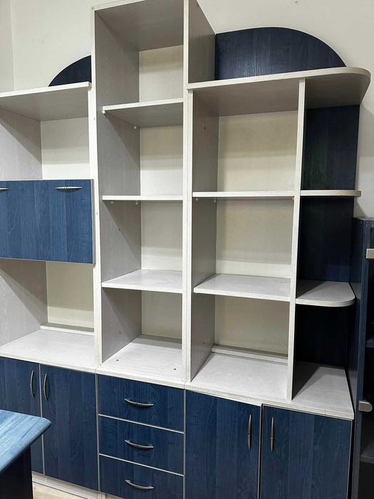 Офис обзавеждане