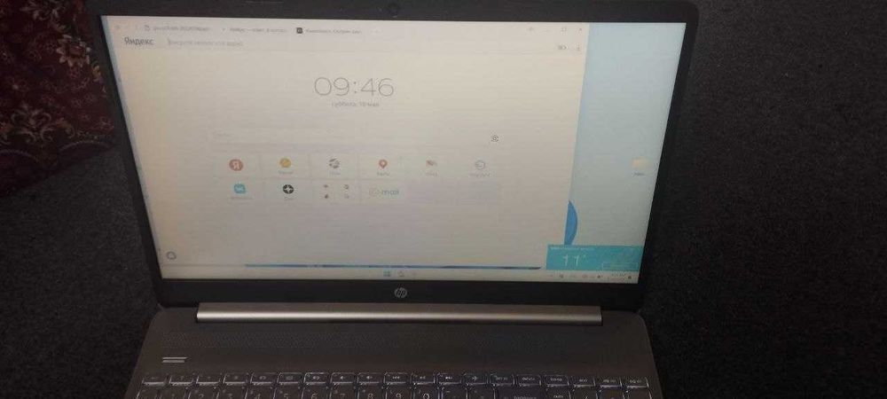 HP 15s i5 12 avlod 8/512 klavaturasi yonadi