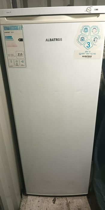 Combină frigorifică ALBATROS cu 6 sertare