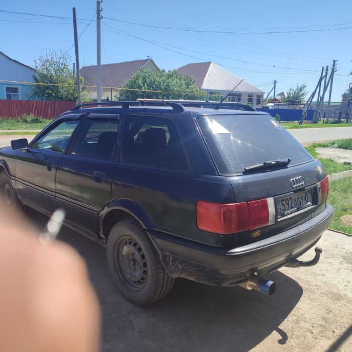 Продам Ауди б4 универсал