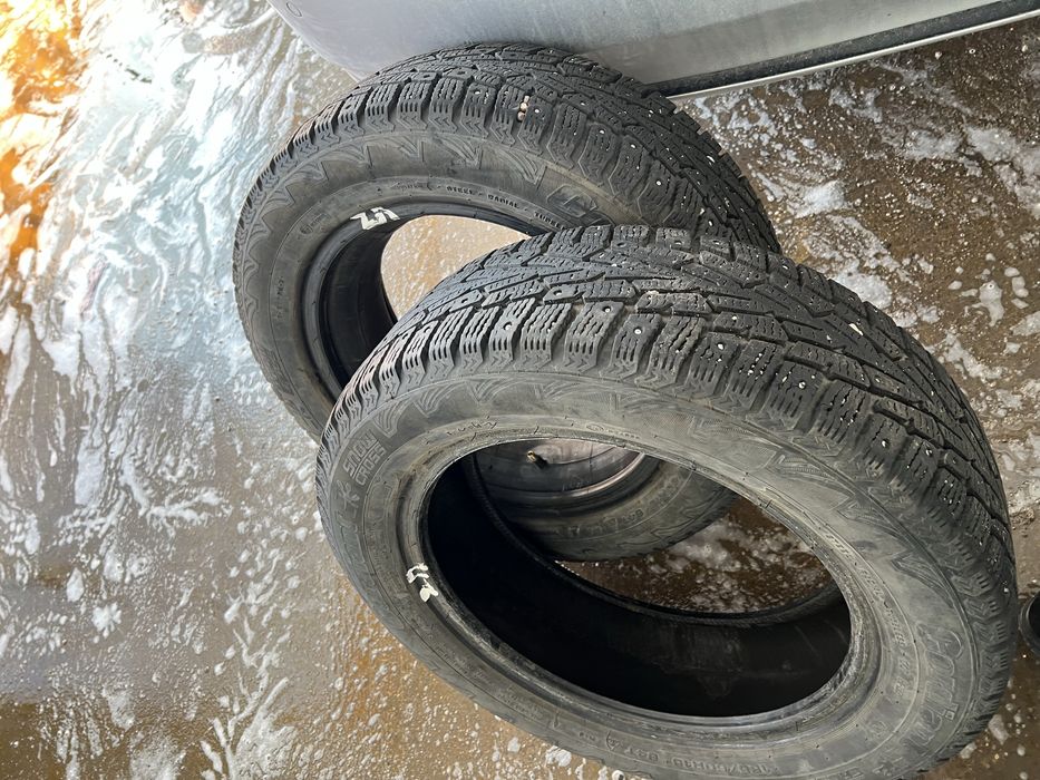 Продам зимние шина б/у