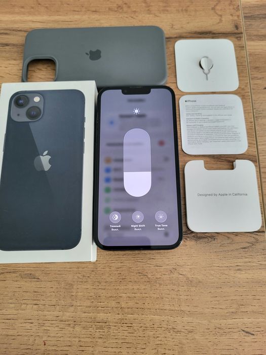 iPhone 13 128GB.