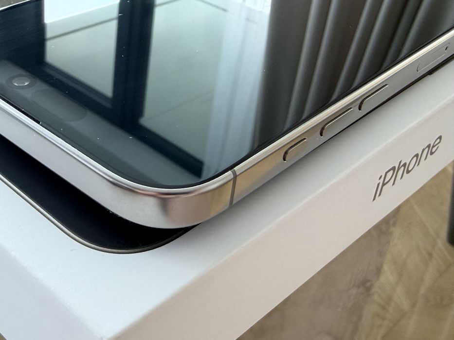 iPhone 16 Pro Max 512gb - като нов, с гаранция