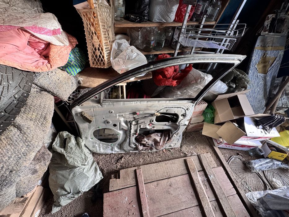 дверь правая передняя камри 40