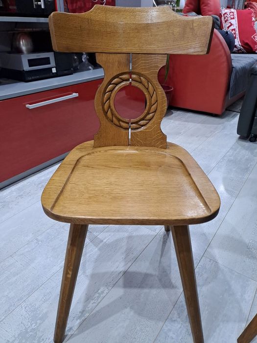 Столове с дърворезба- Австрия