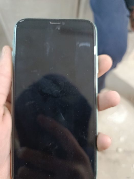 Айфон 11 64/72 без минусов