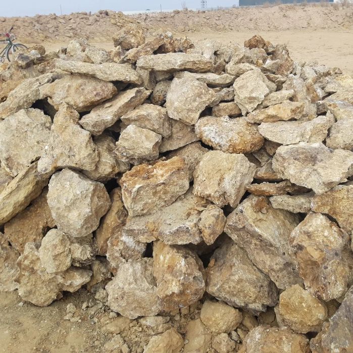 Сары тас сатылады...