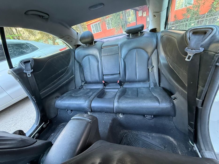 Продам машину. CLK 240.