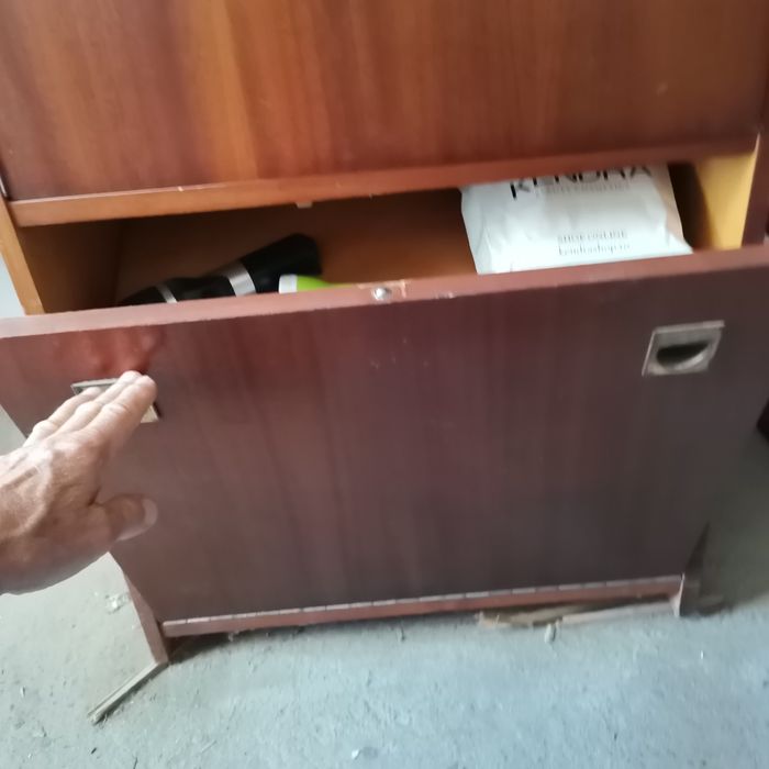 Sifonier si pantofar cu o ușă