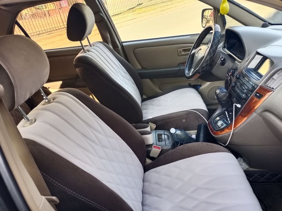 Срочно продам только за наличку.