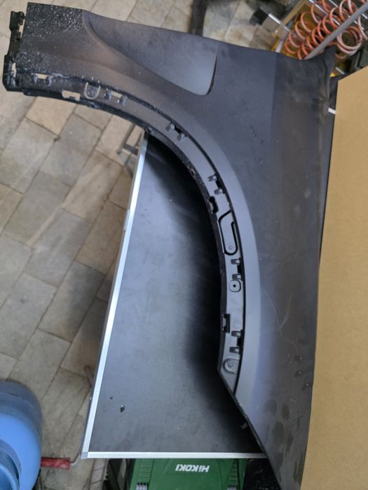 Преден десен калник за X5 F15