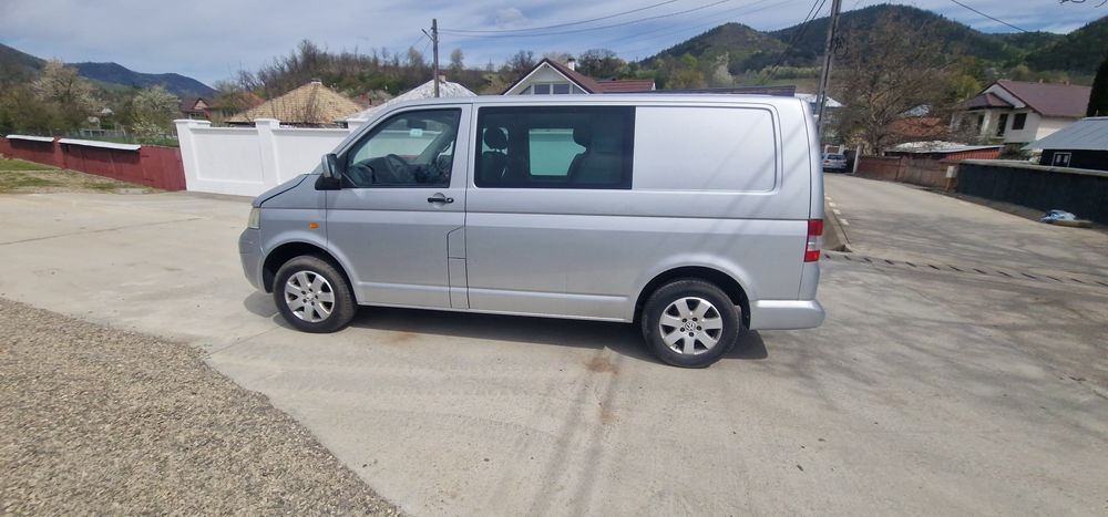 Volksvagen  T5   174 cp