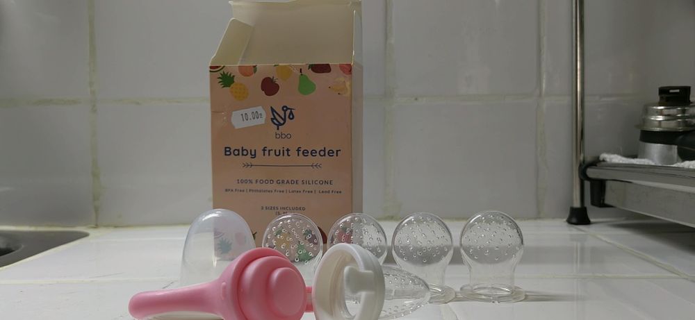 Биберон с дупки за гризане