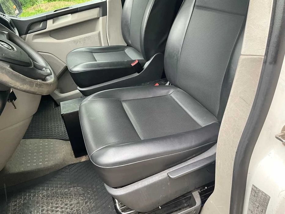 Volkswagen t6 transporter 2.0 tdi 204 hp automat 9 locuri