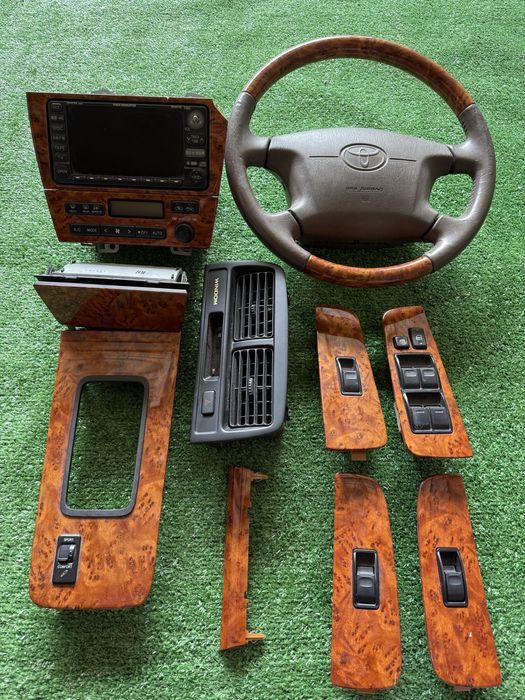 Консоль сбореToyota Windom 20.21 COACH