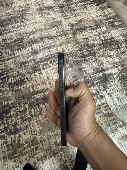 Iphone 15pro 87% ёмкость