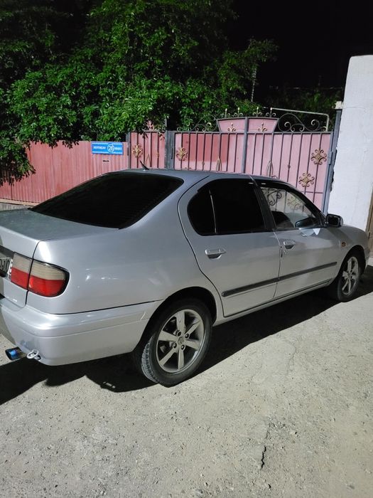 Nissan primera p11