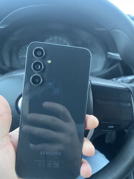 Продам телефон самсунг а54 на 256 гигобайт