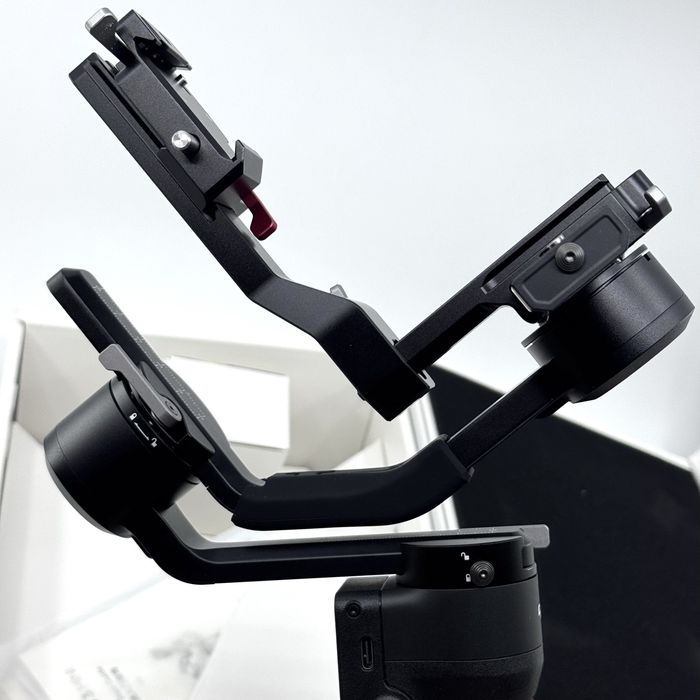 Stabilizator/Gimbal DJI RS3 Mini | NOU | Desigilat | Factura + Garantie | Pret Fix |