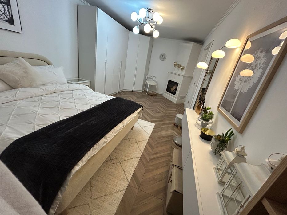 Apartament de vanzare str Revolutiei 58