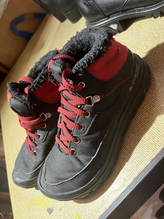 Ghete Decathlon imblanite